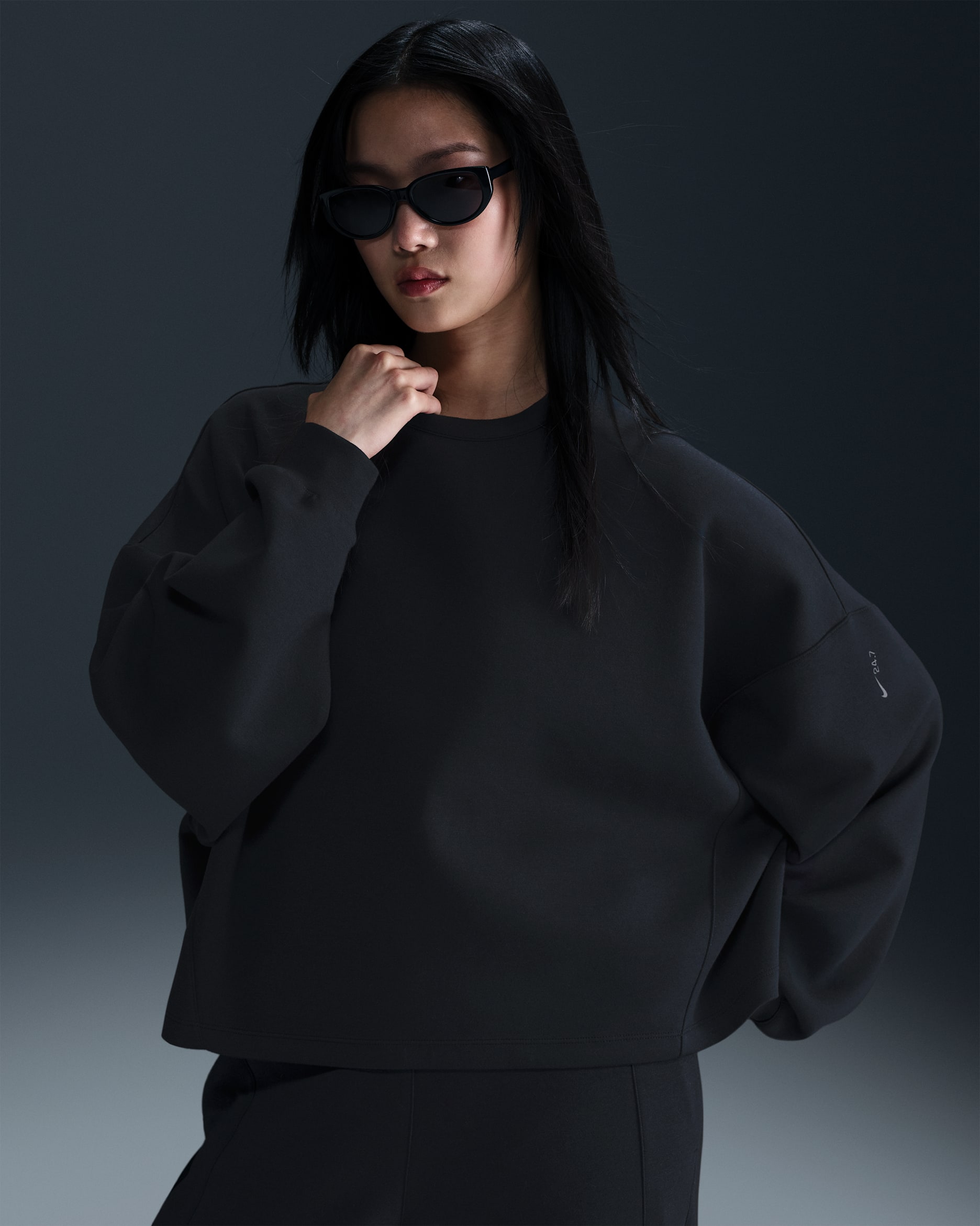 Nike 24.7 ImpossiblySoft Women's Dri-FIT Oversized Crew-Neck Top